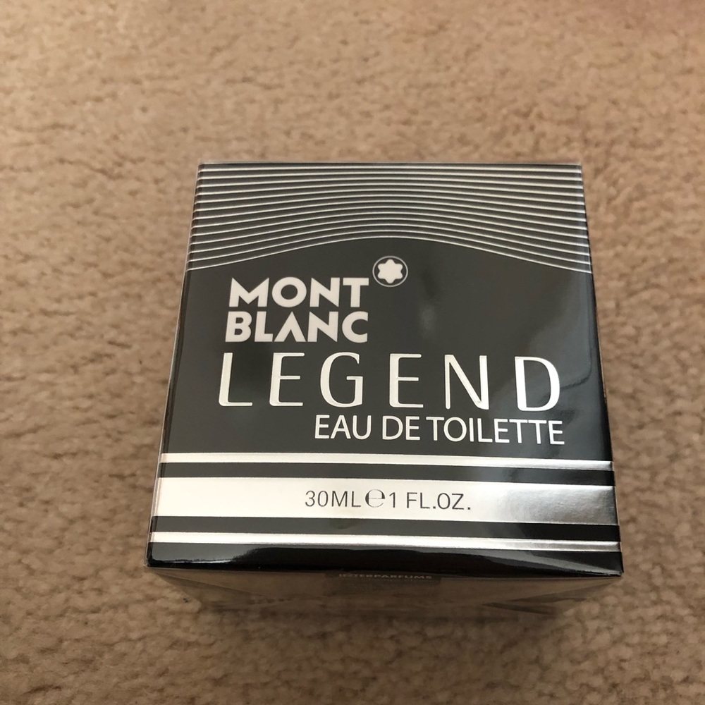 Mont Blanc legend 30 ml brand new in box